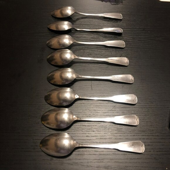 Oneida Stainless Profile Pattern Spoons Set Of 8 6.5" Long Durable & Elegant - Picture 3 of 6